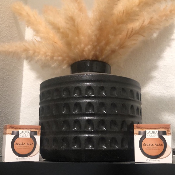 Laura Geller Double Take Powder Medium - Picture 1 of 6